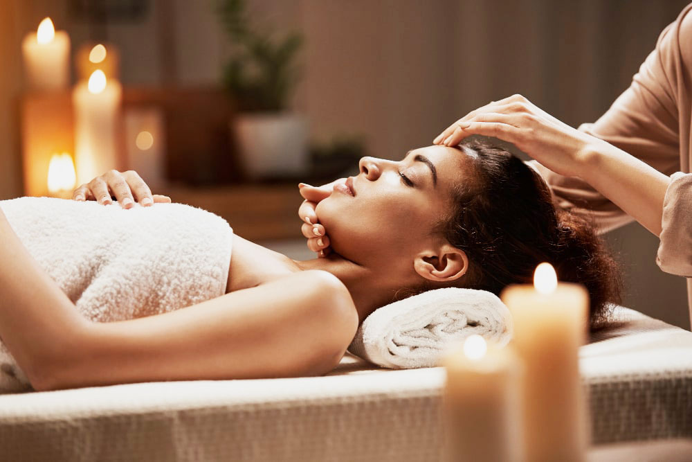 Moon River Massage&Spa